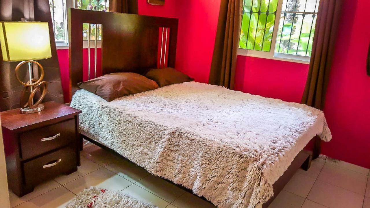 Villa Strelitzia Cabarete ภายนอก รูปภาพ